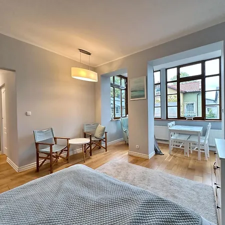 Yonekawa Apartments, Molo & Monte Cassino דירה