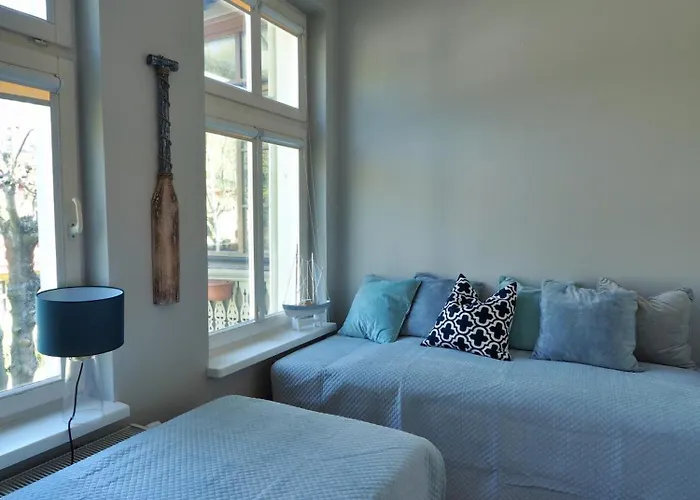 Yonekawa Apartments, Molo & Monte Cassino *