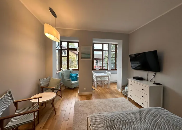 Yonekawa Apartments, Molo & Monte Cassino Apartament